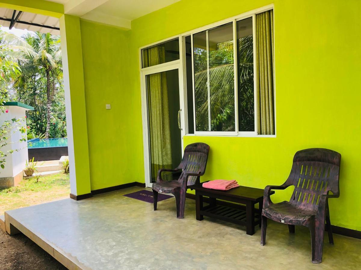 Jungle Restaurant And Villa Unawatuna Exterior foto